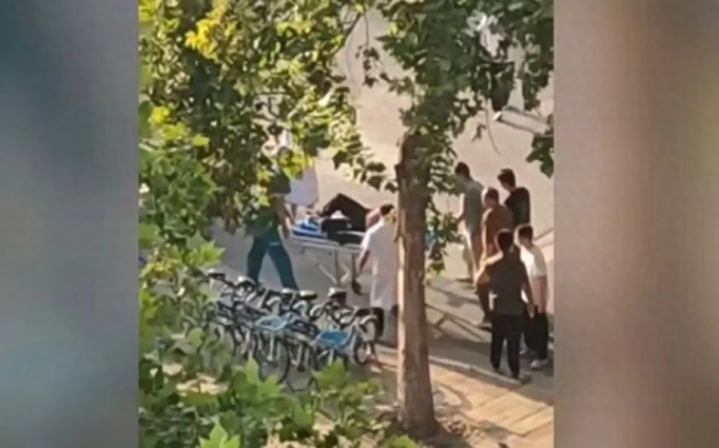 警方通报洛阳理工学院命案：嫌疑人与被害人死亡，两名学生在阻止犯罪过程中受伤