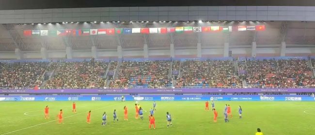 中国女足大胜全网沸腾！蒙古女足守门员丢了16个球 