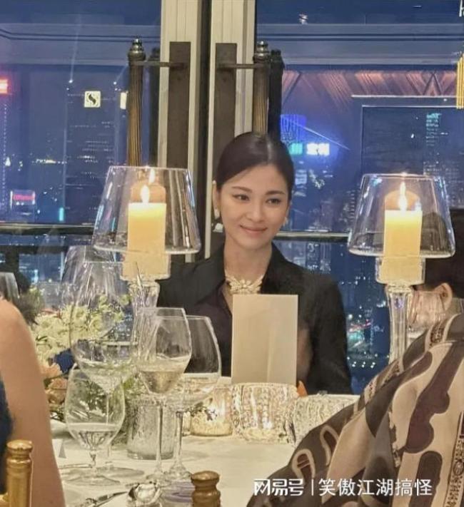 宋慧乔香港活动状态好，离婚后似乎更专注自己的发展