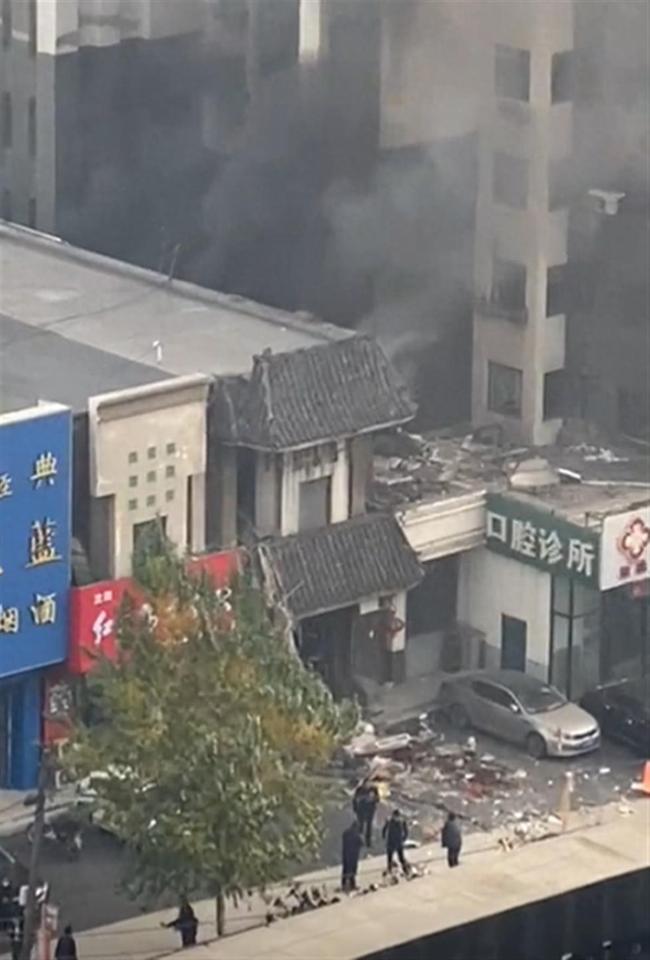 现场：沈阳一推拿理疗店发生爆燃一人受伤