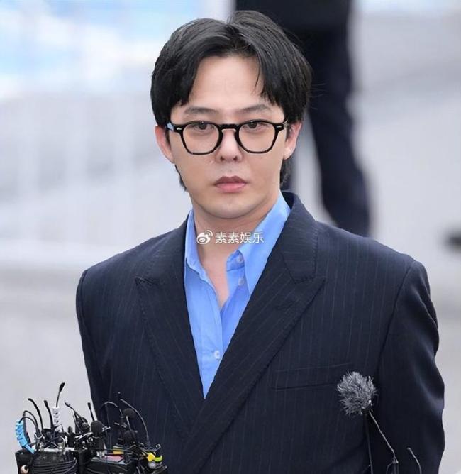 权志龙被曝吸毒后首现身现场说走着瞧吧