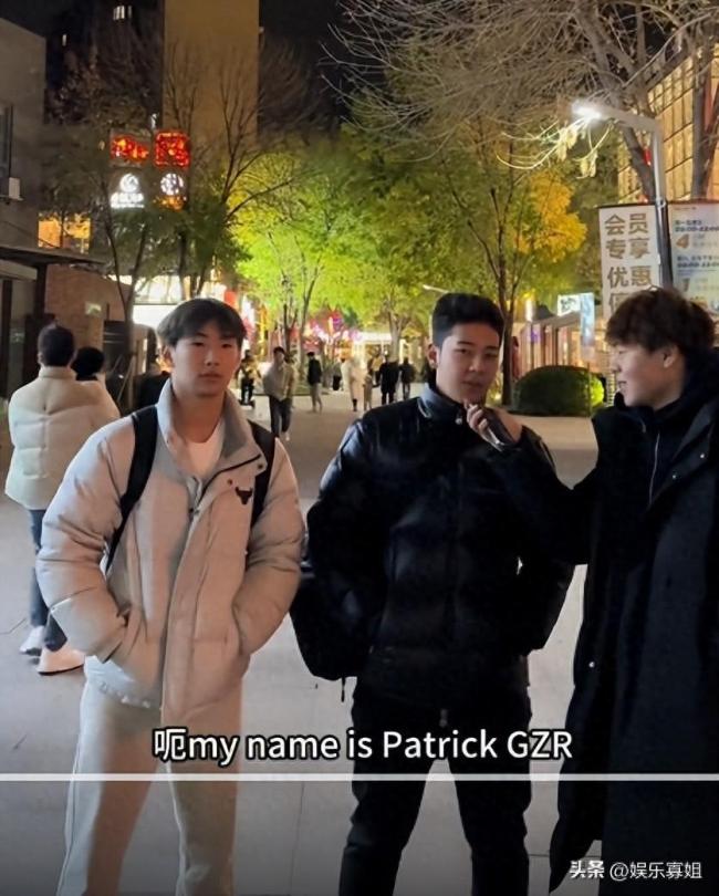 郭涛儿子石头都这么大了？街头受访自信大方