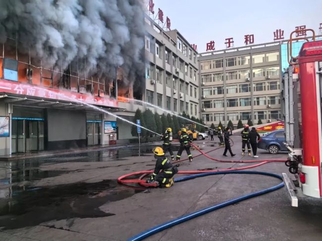 山西永聚煤業火災遇難人數升至26人發生火災的聯建樓和礦井相通傷亡者