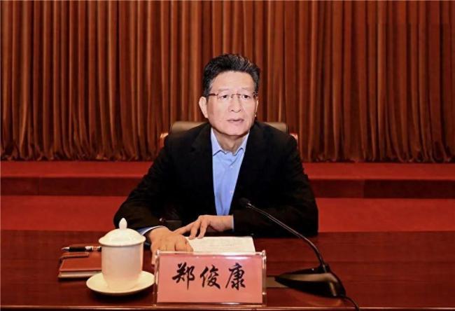 广西柳州市委原书记郑俊康被查当了5年市长8年市委书记