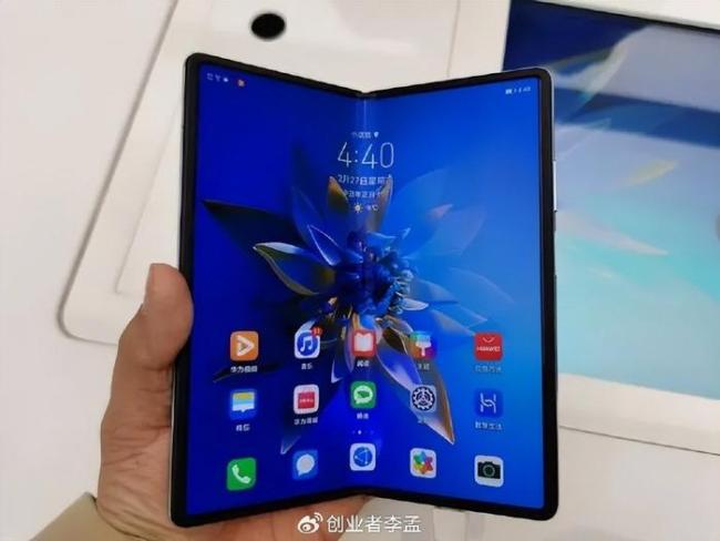 曝苹果可折叠iPhone开发暂停 折叠屏手机或成为苹果的遗憾