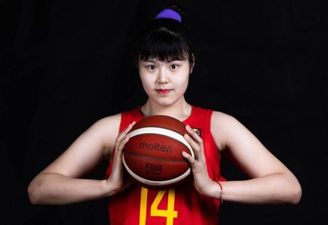 李月汝加盟洛杉矶火花达成交易2