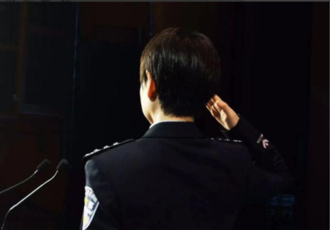 无名英雄国安干警:她翻垃圾找线索揪出潜伏10年的间谍