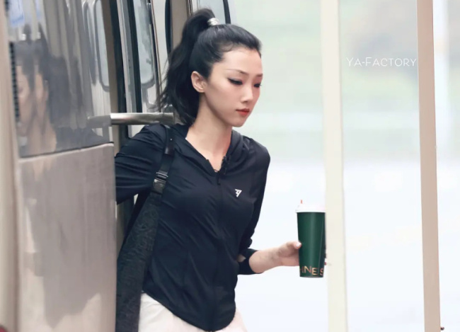 浪姐5一公舞台曝光六边形雪花惊艳两位超女pk看点十足