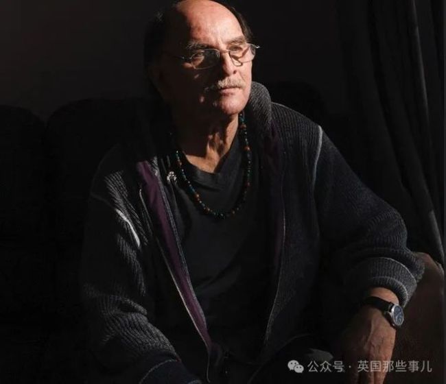 外国两男子活到近70岁才发现当年被抱错，彼此人生交换！狗血剧情成真？