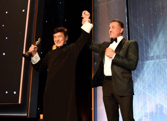 成龙70岁生日出道61年作品超200部十余部作品待拍待映