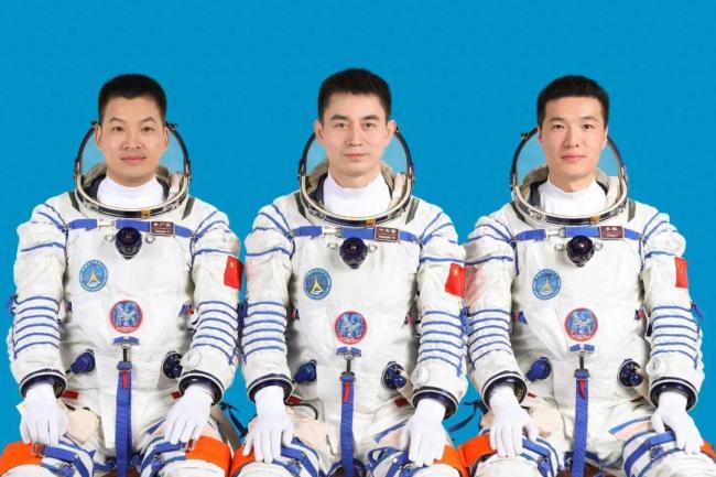 中国航天员将实施国内首次在轨水生生态研究