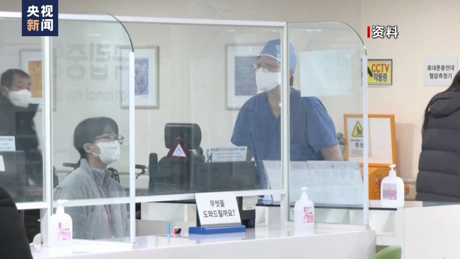韓國醫生“辭職潮”風波持續 政府出醫改協商機製