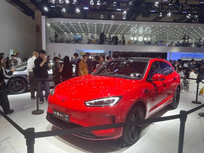 这届北京车展，已经很难找到一辆燃油车 新能源浪潮席卷