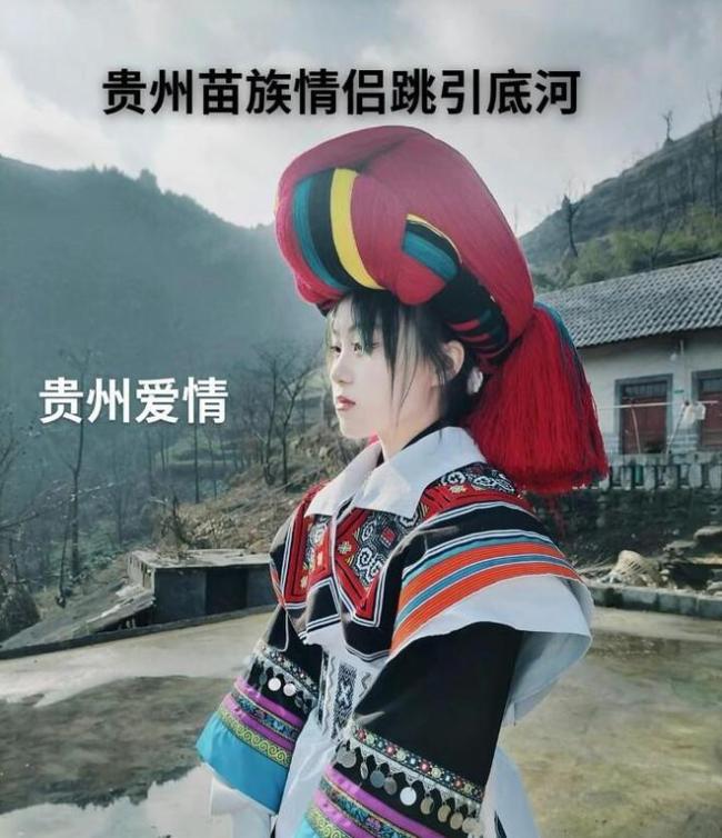 曝情侣跳江殉情 女方被救男方失踪 