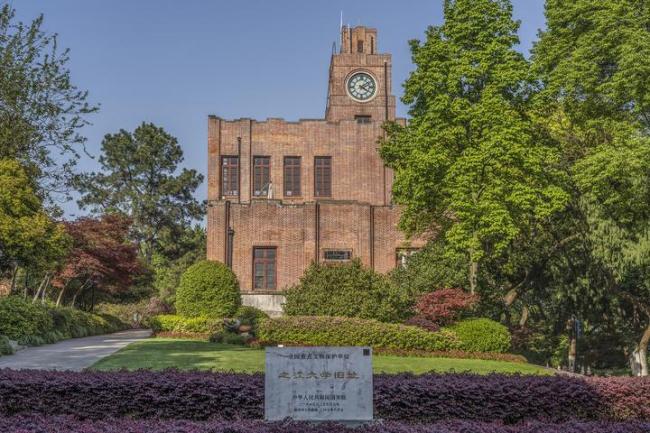 河南大学火灾!别让文化古迹被遗忘在校园里(2)