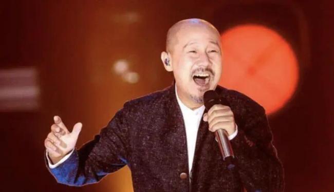 网友喊话腾格尔来歌手2024救场 本尊回应:感谢大家的厚爱,我都看见了