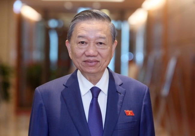 苏林当选为新任越南国家主席