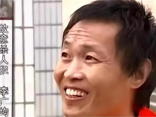 “微笑杀手”李广均，45天迫害9名女性，临刑前：我是善良的人