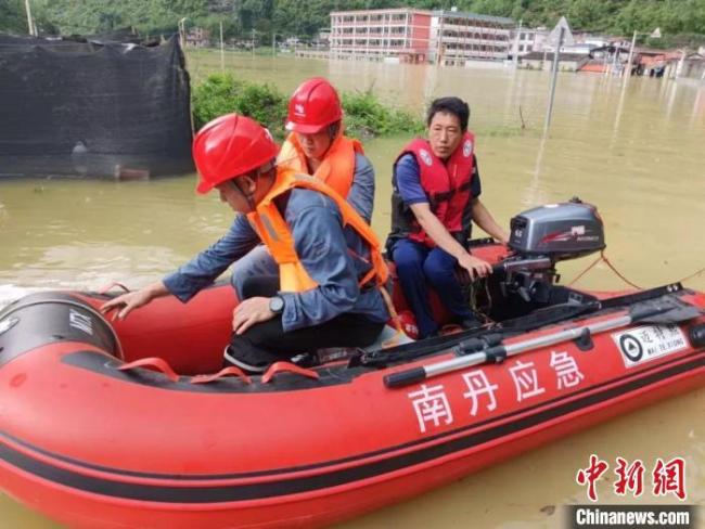 广西龙舟水强降雨致多条河流超警 22条河流现超警洪水