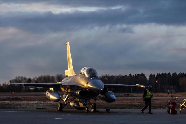 布林肯称F16战机今夏将飞在乌上空 泽连斯基嫌不够，要128架