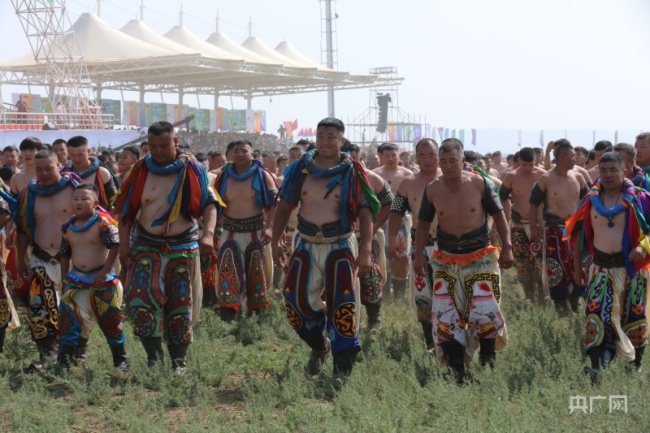 内蒙古自治区第34届草原那达慕开幕 民族文化盛宴启幕