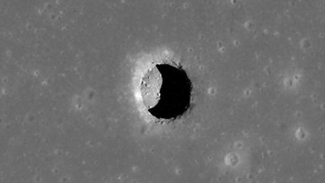 月球发现可进入洞道