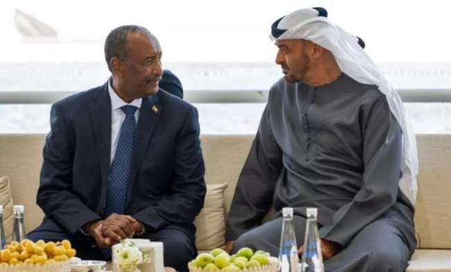 苏丹主权委员会主席与阿联酋总统讨论苏丹局势