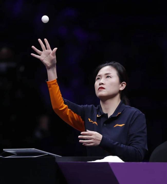 朱玲乒乓球女单决赛裁判