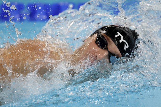 孙杨保持12年的世界纪录被终结！男子1500米自由泳美国名将夺金