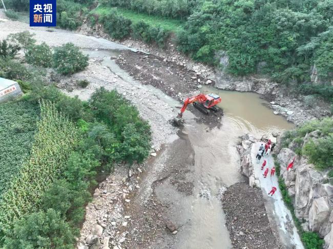 遼寧葫蘆島市綏中縣卜城線幹道被打通