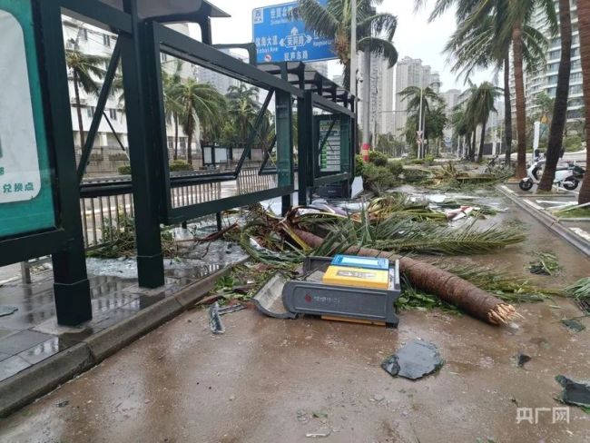 台风过境后的海南怎么样了 灾后重建进行时