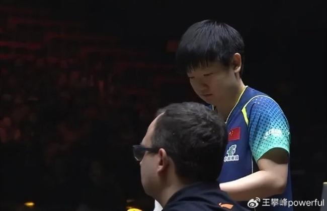 3-0！孙颖莎迎中国大满贯开门红，轰11-1碾压，现场人气爆 国乒强势启航