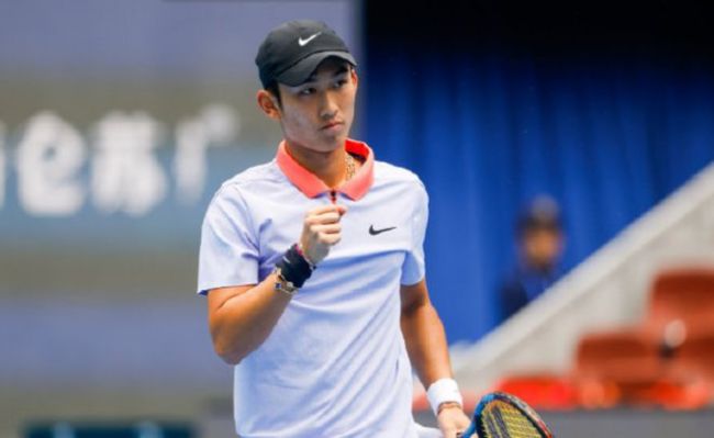 ATP巴黎大师赛：商竣程2-1携张之臻跻身正赛 布云朝克特1-2出局