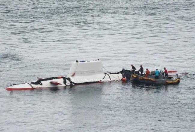 台湾附近海域冒出个神秘玩意