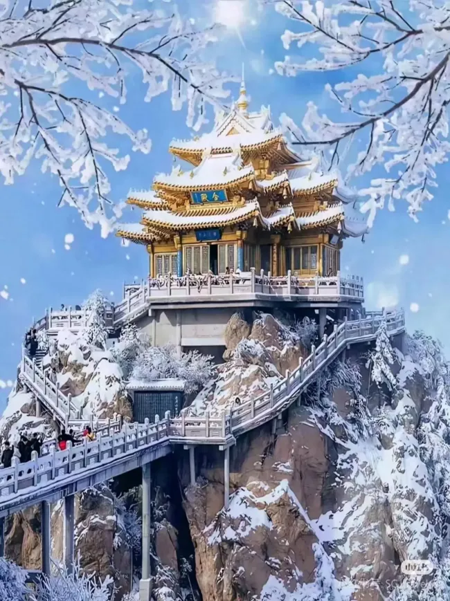 最厚30公分！河南老君山下雪了 初冬美景如画