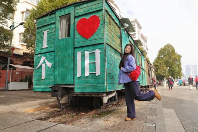 魅力無(wú)限的寶藏小城,，快坐動(dòng)車(chē)來(lái)看看,！