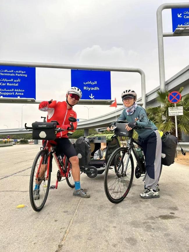 一家三口從新加坡坐火車(chē)回成都 12天跨國(guó)鐵路之旅