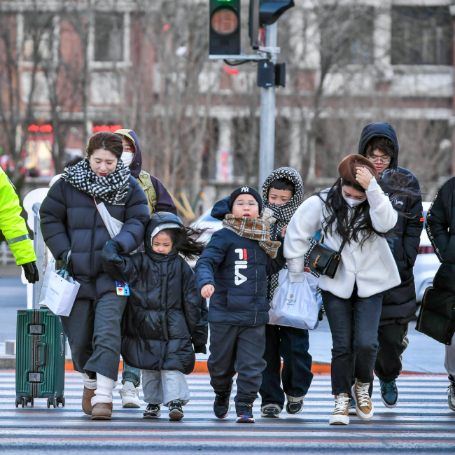 蛇年首场寒潮登场 大范围地区将降温6-8℃ 中东部迎气温最低点