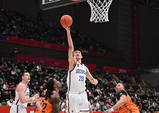 CBA俱樂部杯：上海103-88天津 決賽階段精彩對決