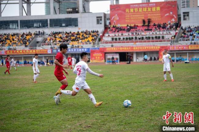 中國東興2-0戰(zhàn)勝越南芒街