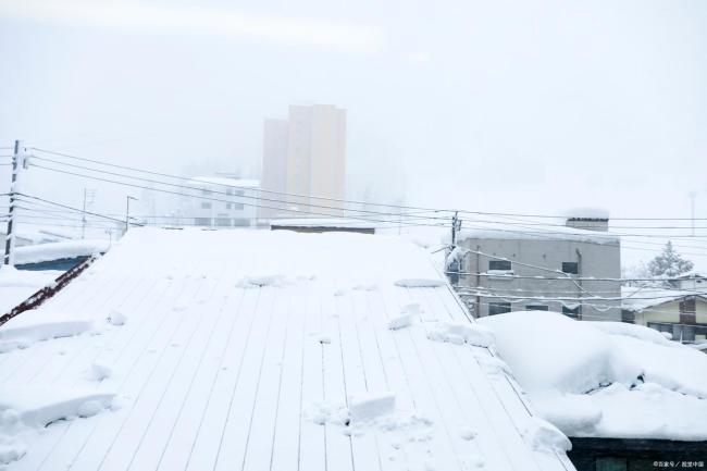 日本惡劣天氣持續(xù) 多地鐵路停運(yùn)