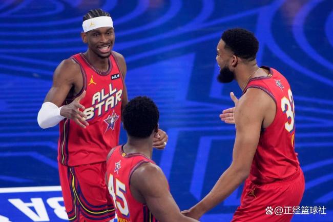 ESPN為24位全明星評分：塔圖姆A最高庫里文班獲A- 米切爾D最差 表現(xiàn)各異引發(fā)熱議