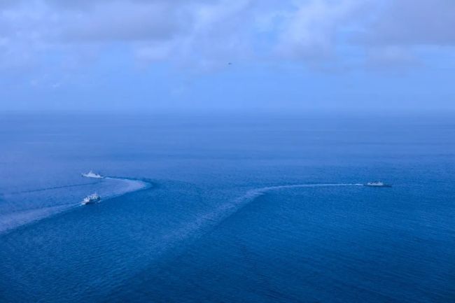 看南部战区海军硬核“龙抬头” 实战练兵展雄风