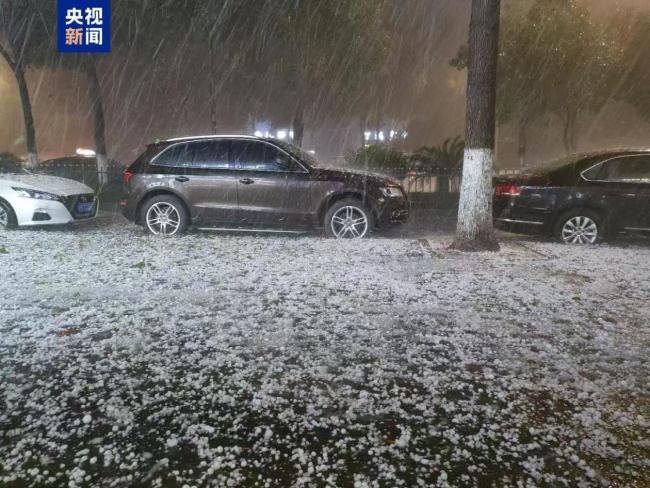 寒潮抵達湘北 湖南嶽陽出現強冰雹天氣