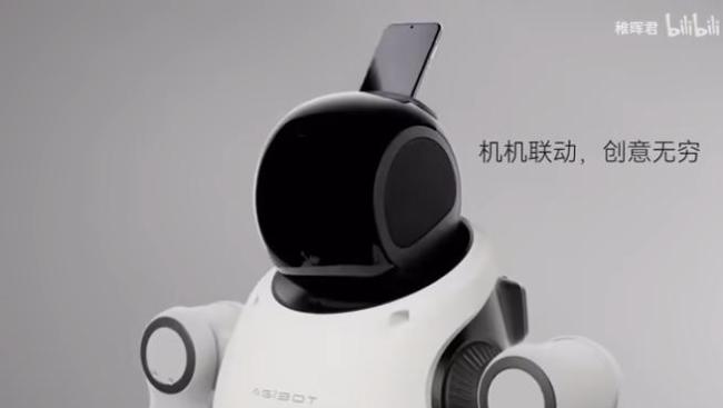 稚暉君介紹通用人形機器人原型機 靈犀X2亮相