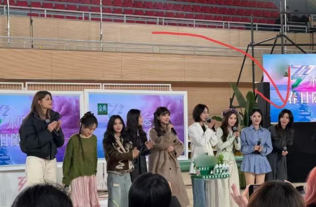 《浪姐6》群众齐念念和李晟一个队 从边际到团宠的升沉