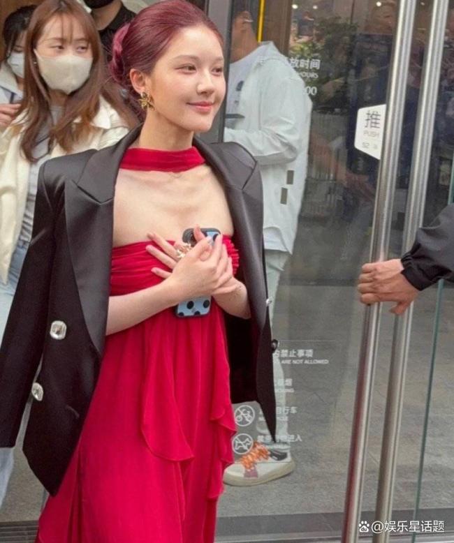 赵露思红发 甜妹到御姐的华丽转身