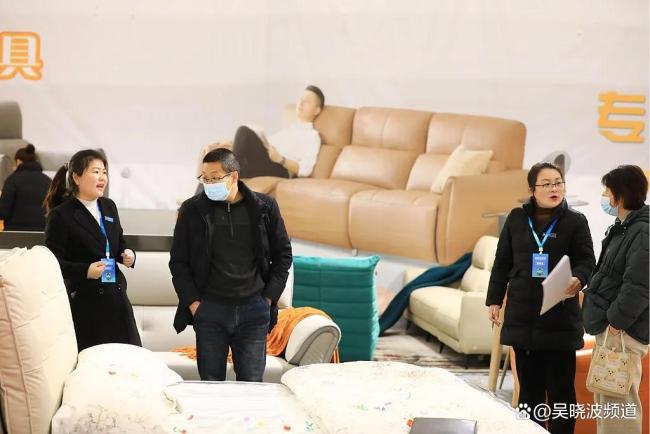关税阴影下，稳楼市更重要了 守住经济底盘