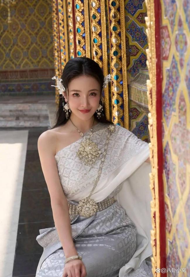 刘雨欣疑似恢复被张檬参加婚配 号令安靖与更生活
