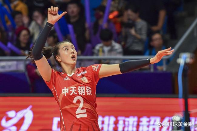 张常宁宣布转型！里约冠军剩龚翔宇一人留守国家队，4人已成教练 女排新老交替进行中